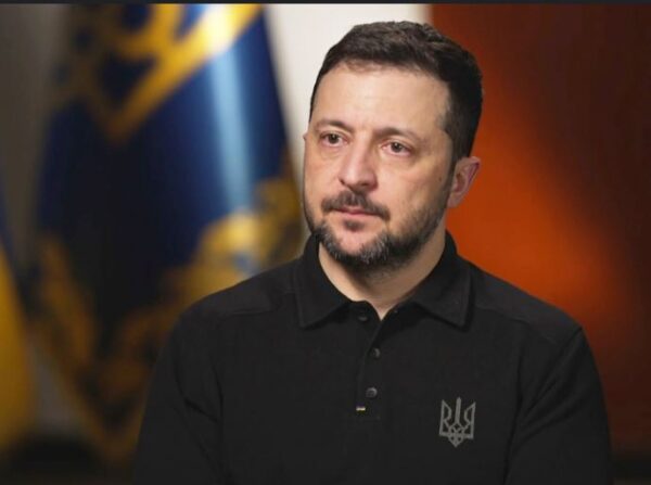 თურქული გამოცემა ზელენსკისა და მისი გარემოცვის წევრების, სავარაუდო კორუფციაზე საუბრობს