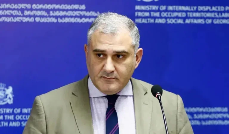 სამწუხაროდ, უნდა გაგაწბილოთ, თუ ეძებთ ინფორმაციას, რომ ლევან ჩაკვეტაძე არ ეთანხმებოდა მიმდინარე რეფორმას - ეს არ შეესაბამება სიმართლეს - მიხეილ სარჯველაძე