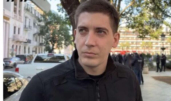 ირაკლი დგებუაძემ ბათუმის პოლიციის უფროსის თანამდებობა დატოვა - შსს-ში აცხადებენ, რომ ის კრიმინალური პოლიციის დეპარტამენტში საერთაშორისო თანამშრომლობის ცენტრის უფროსად დაინიშნა