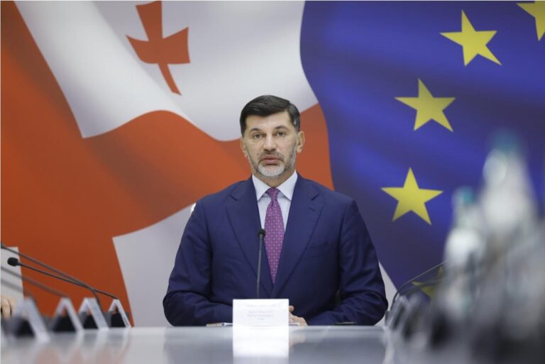 ხვალიდან თბილისის მთავრობის წევრებს უფლებამოსილება უწყდებათ - მთავრობის ახალ შემადგენლობას დედაქალაქის საკრებულო კენჭს რამდენიმე დღეში უყრის