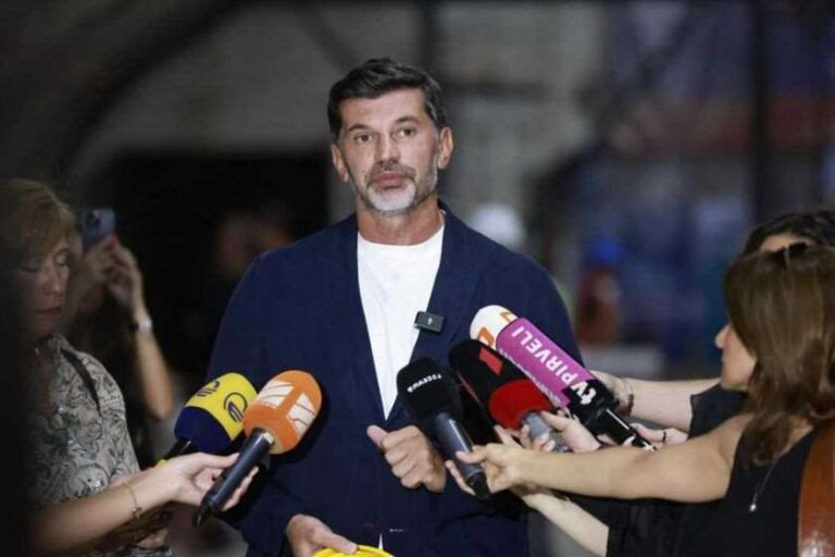 პოლიცია მიმართავს შესაბამის ღონისძიებას მათ მიმართ, ვინც დანაშაული ჩაიდინა - დაკავების ფორმას რაც შეეხება, აბა, ყვავილებით ხომ არ დააკავებენ? -კახა კალაძე