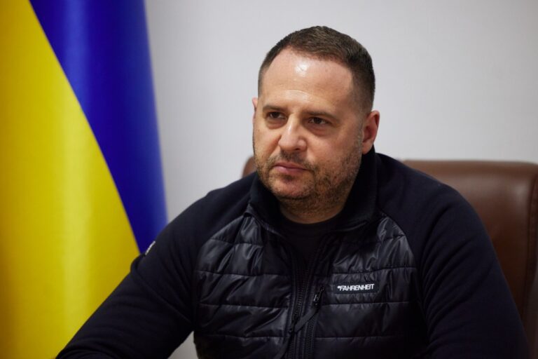 უკრაინა არ დათმობს ტერიტორიებს მშვიდობის სანაცვლოდ-ანდრეი ერმაკი