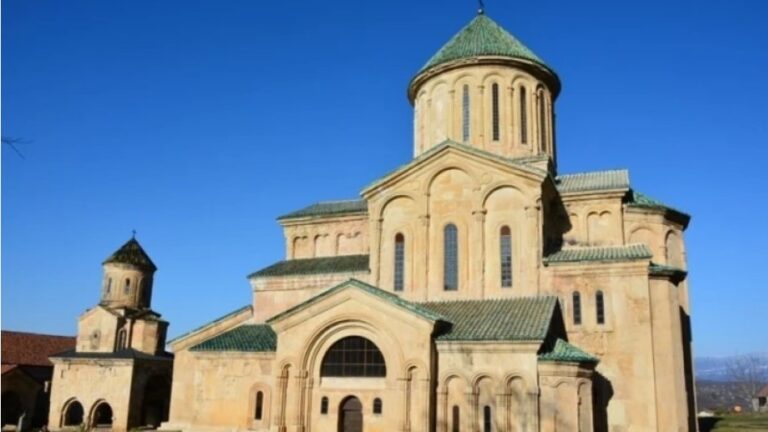 გელათის რეაბილიტაციის დროებითი კომიტეტი განცხადებას ავრცელებს