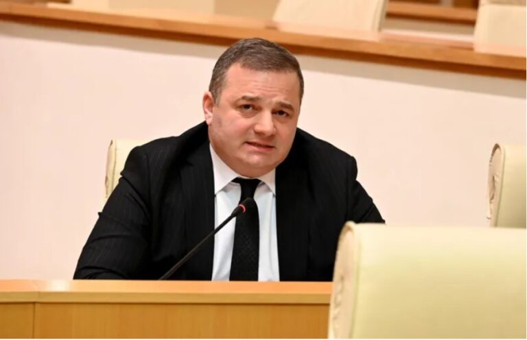 "ხელისუფალი რომ ვიყო, ჩინოვნიკებს და პოლიტიკური თანამდებობის პირებს, ვინც ხალხის ფულს იპარავს და სახელმწიფოს ძარცვავს ყველას პოლიტიკურად დავადუღებდი"-შალვა კერესელიძე