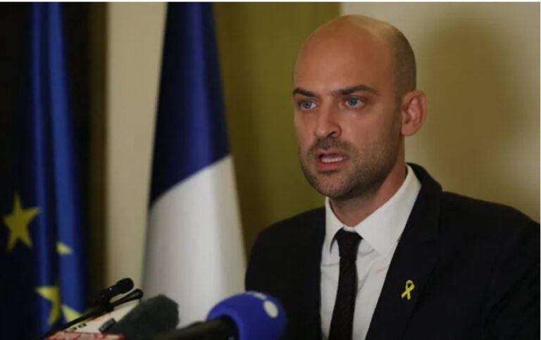 "გრენლანდია არ იყიდება და მისი წაღება არ შეიძლება"-საფრანგეთის საგარეო საქმეთა მინისტრი