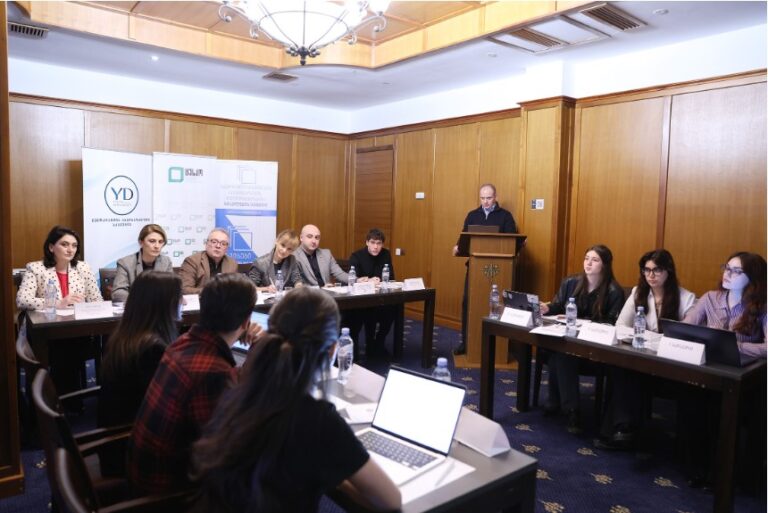 პროექტის "სტუდენტური დებატ-კლუბი 2026" ფინალში გამარჯვებული გუნდი გამოვლინდა