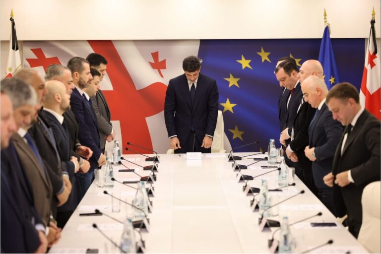  მთელი საქართველო გლოვობს სულიერი მამის გარდაცვალებას, ადამიანის, რომლის ღვაწლი ქვეყნისა და ერის ცხოვრებაში ფასდაუდებელია -კახა კალაძე 