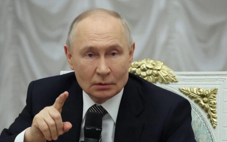 "პუტინი ზღვარზე დგას: რით გამოიხატება ამის აშკარა ნიშნები"-The Daily Telegraph