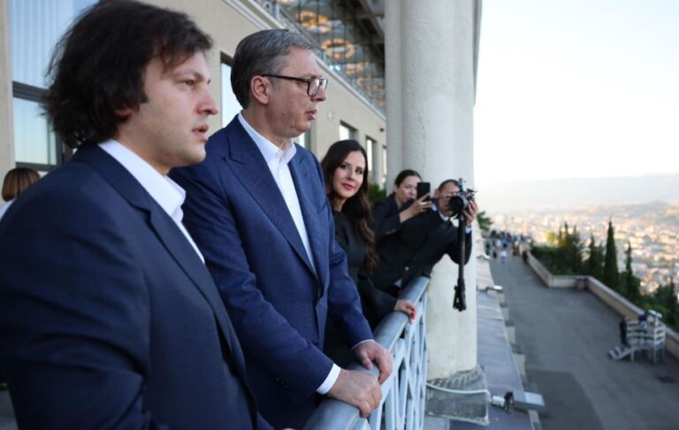 ირაკლი კობახიძემ სერბეთის რესპუბლიკის პრეზიდენტ ალექსანდარ ვუჩიჩს ოფიციალურ ვახშამზე უმასპინძლა