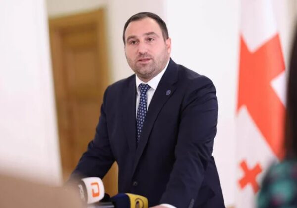 დირექტივებითა და მბრძანებლური ტონით საუბარს არ მივიღებთ და ეს არის ჩვენი საზოგადოების დაკვეთა - ირაკლი კირცხალია