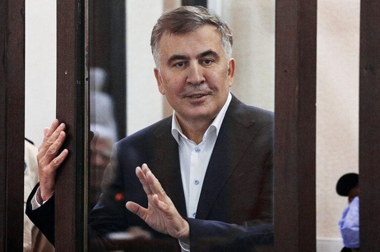 მიხეილ სააკაშვილი - რუსების აქტივიზაციას როგორც კი დავინახავთ საზღვრებთან, "ქოცები" გავწიოთ, პოლიტპატიმრები გავათავისუფლოთ, შევქმნათ დროებითი მთავრობა და დახმარებისკენ მოვუწოდოთ ევროპას